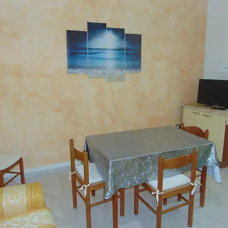 Appartamenti Budoni ブドーニ